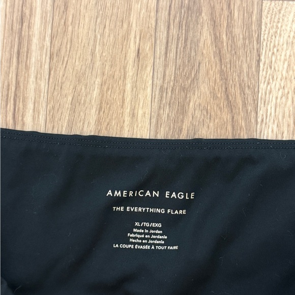 American Eagle The Everything High-Waisted Flare Legging - Picture 5 of 5